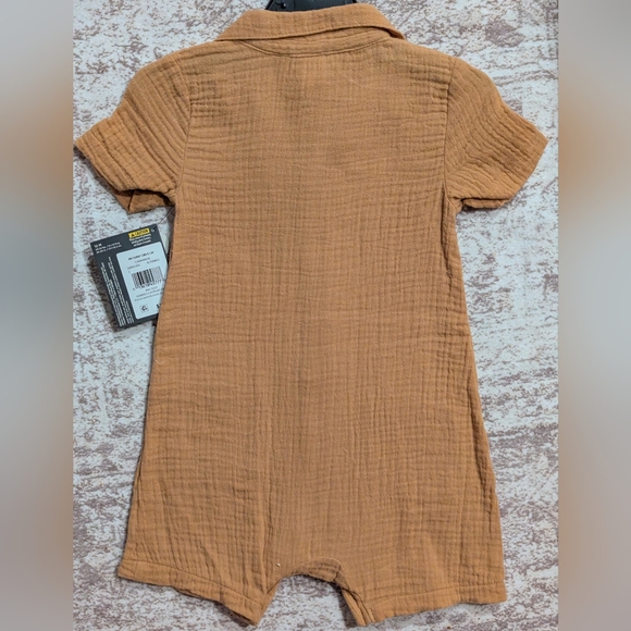 Textured Button-Up Onesie - Cinnamon - Picture 5 of 5